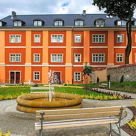 Resort Uzdrowisko Cieplice - - Dlugi Dom Jelenia Gora