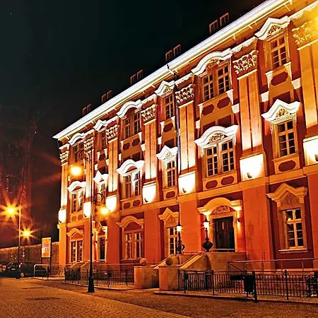 Uzdrowisko Cieplice - - Dlugi Dom
