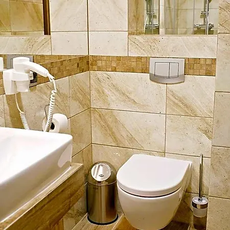 Resort Uzdrowisko Cieplice - - Dlugi Dom *
