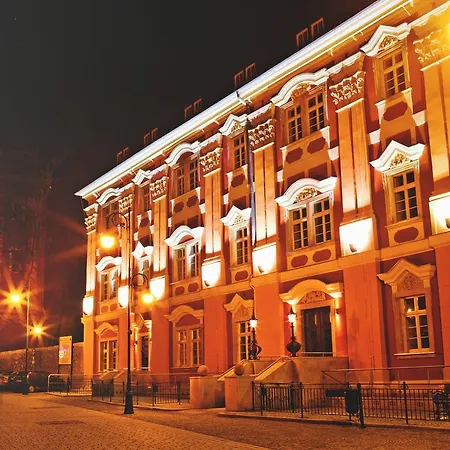 Uzdrowisko Cieplice - - Dlugi Dom Курортный комплекс Еленя-Гура