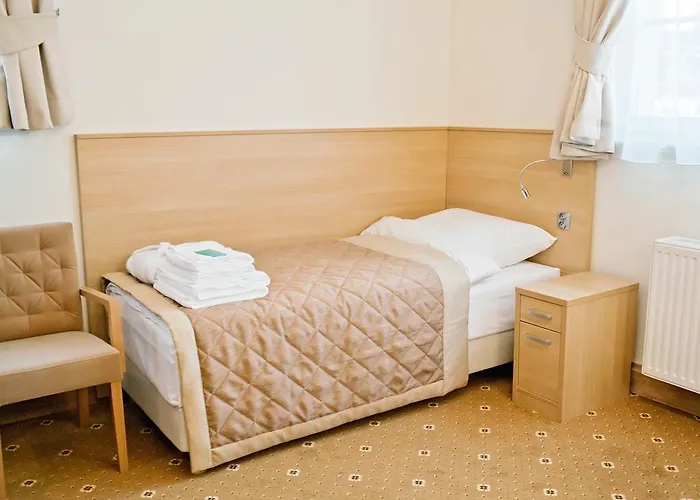 Uzdrowisko Cieplice - - Dlugi Dom Resort