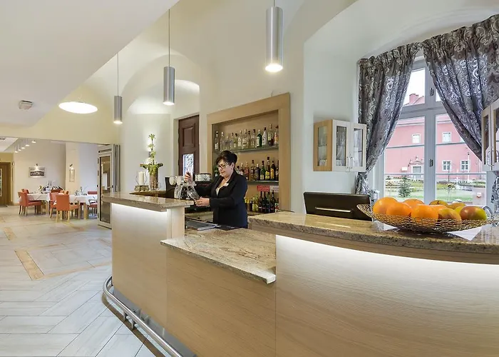 Uzdrowisko Cieplice - - Dlugi Dom